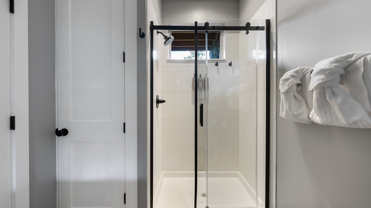 Photo of Bathroom in Rendezvous