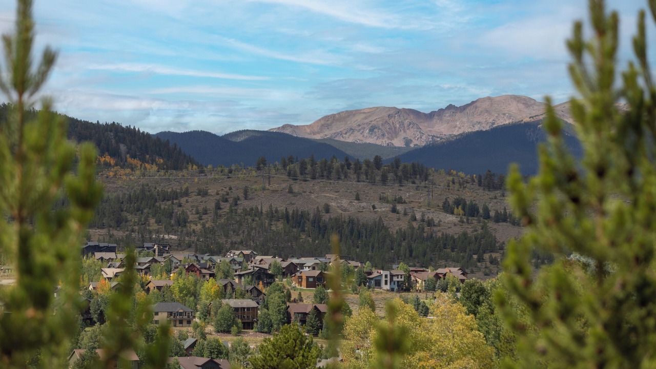 Photo of Others in Summit Cove