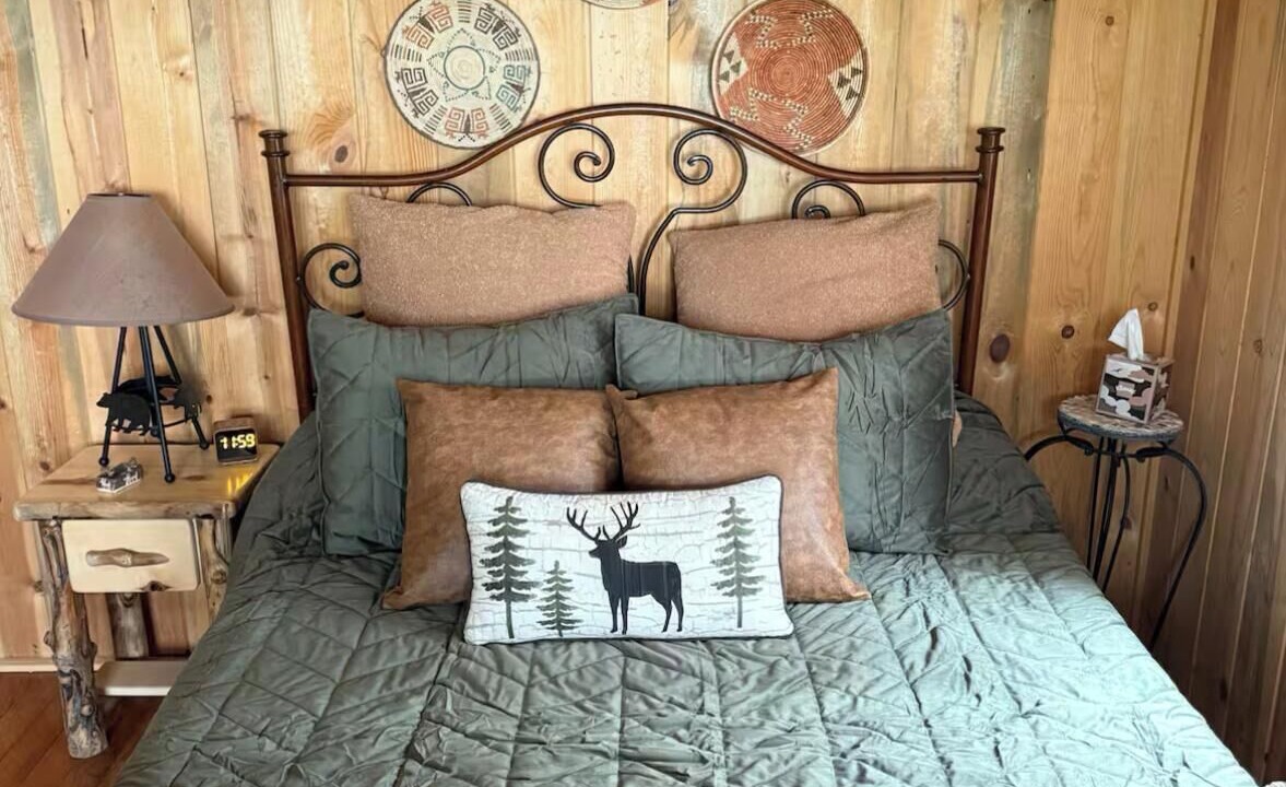 Photo of Bedroom in Saint Mary's