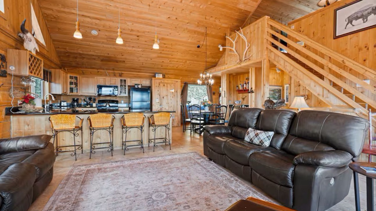 Photo of Livingroom in Saint Mary's