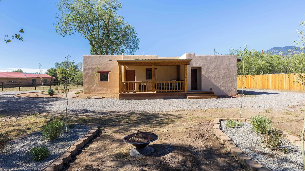 Photo of Others in Taos