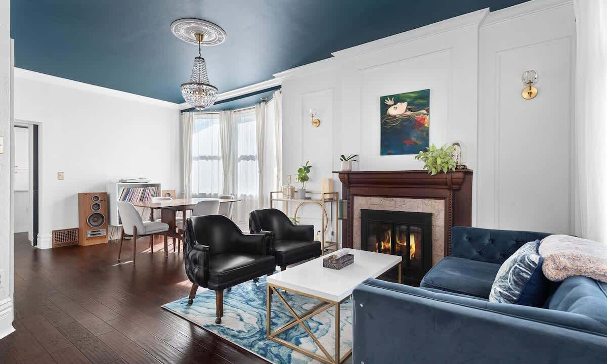 Photo of Livingroom in Washington Park West