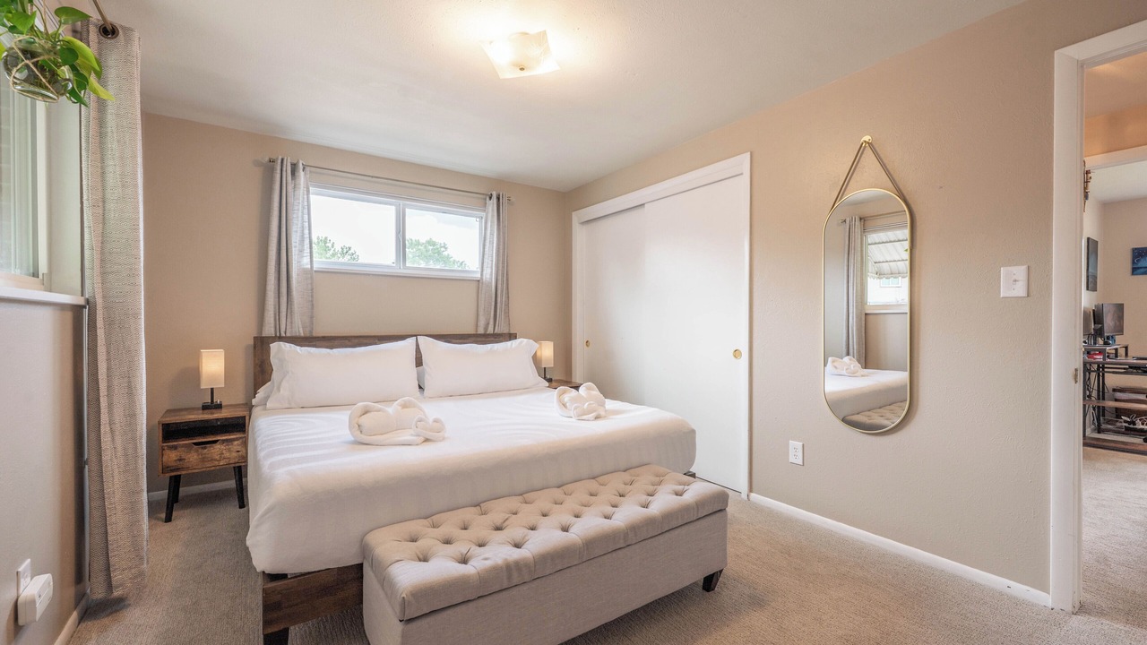 Photo of Bedroom in Applewood West
