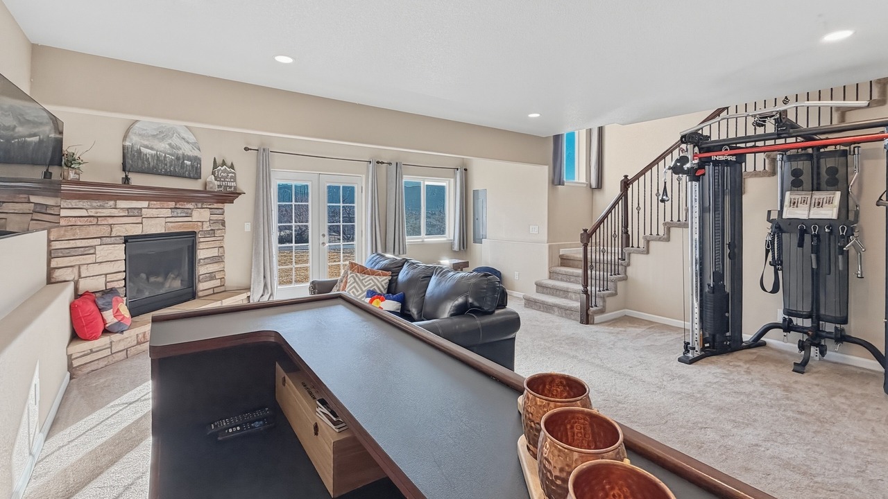 Photo of Livingroom in Gleneagle