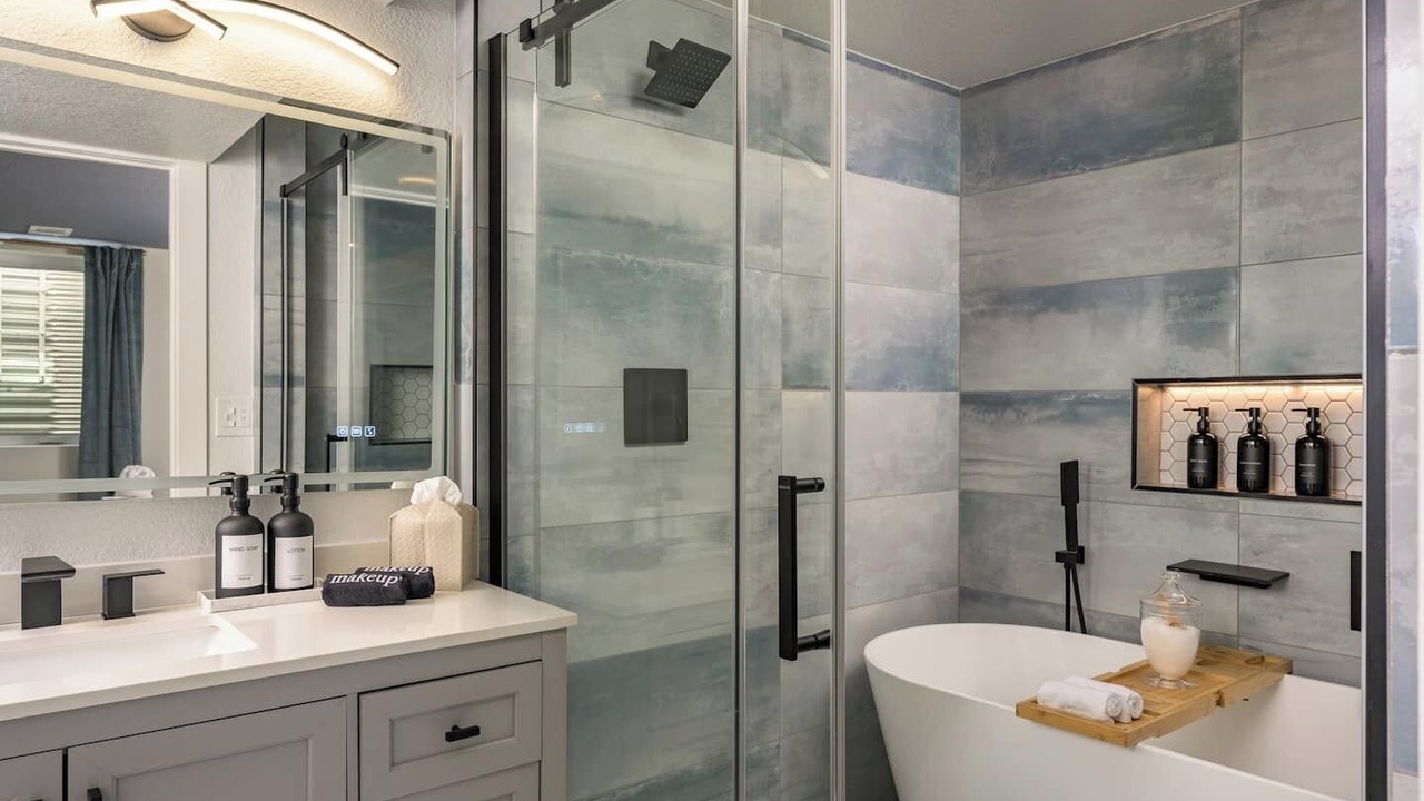 Photo of Bathroom in Allendale Area
