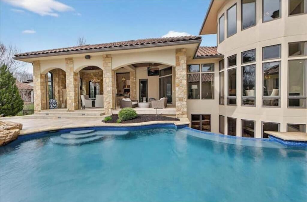 Photo of Outdoor in Leawood