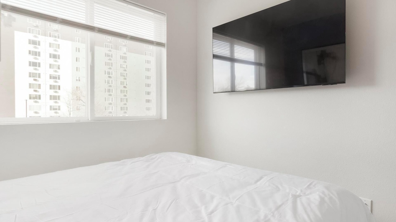 Photo of Bedroom in College View