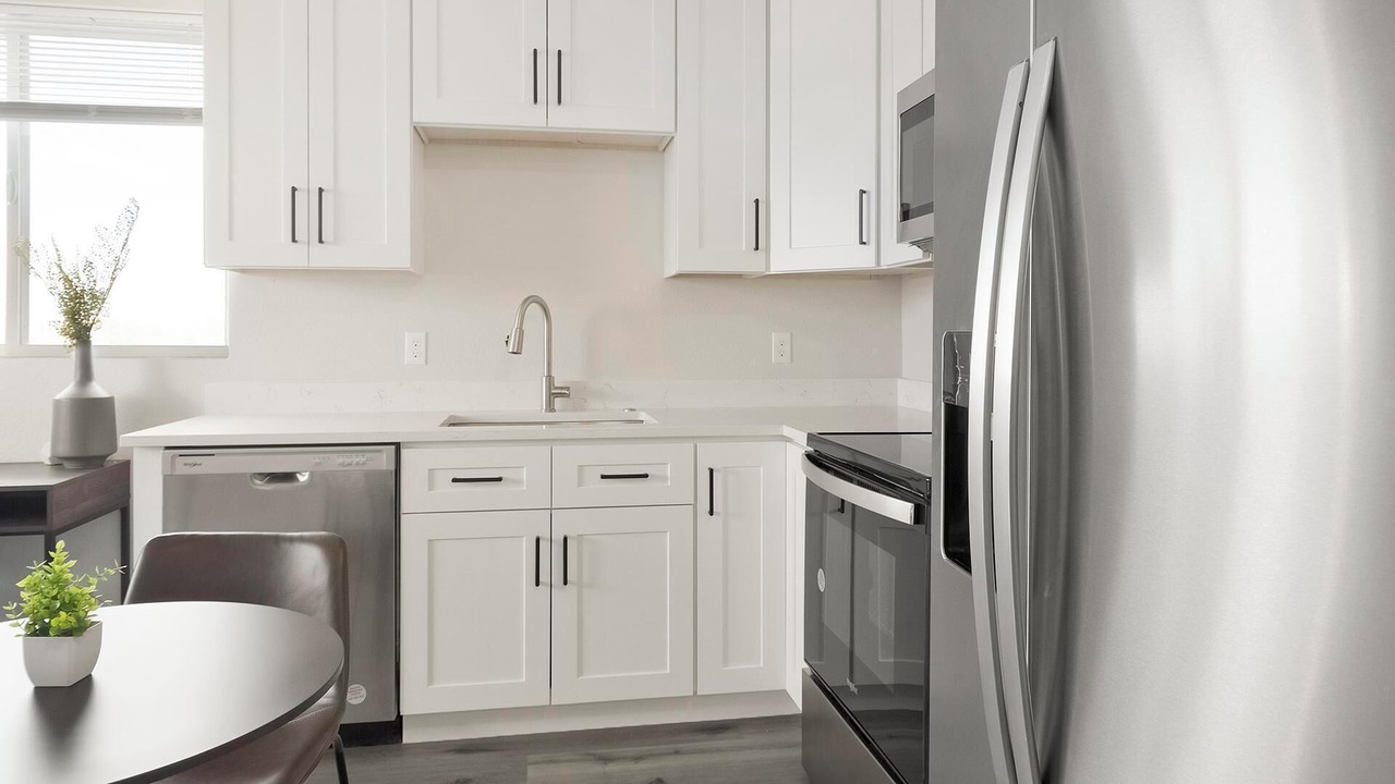 Photo of Kitchen in College View