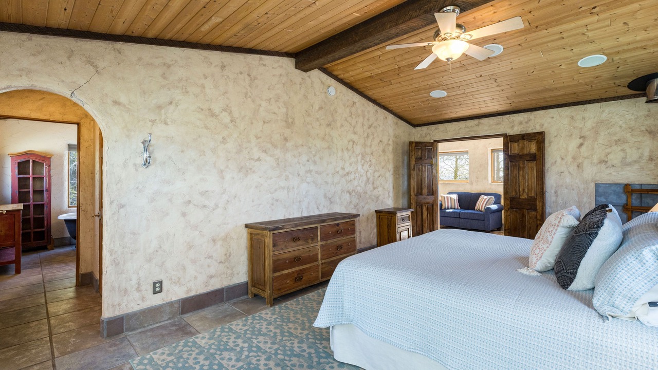Photo of Bedroom in Arroyo Seco