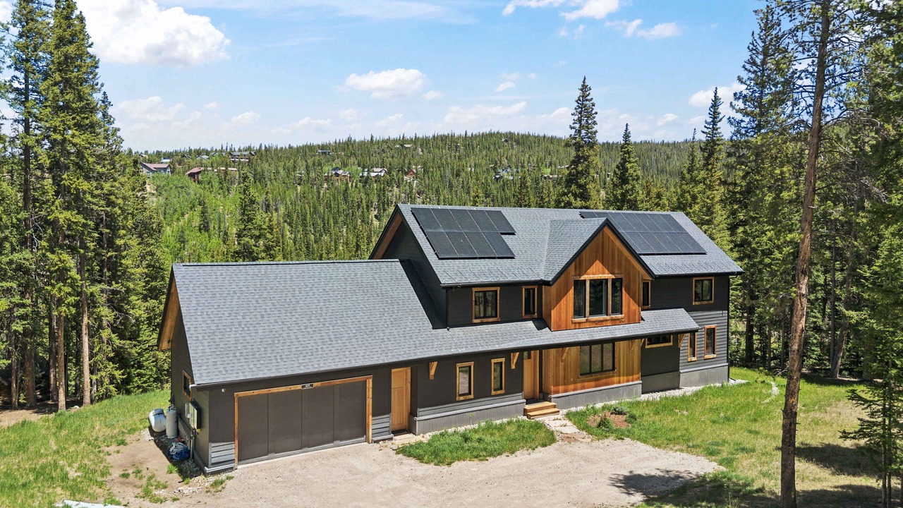 Photo of Outdoor in Breckenridge Park Estates