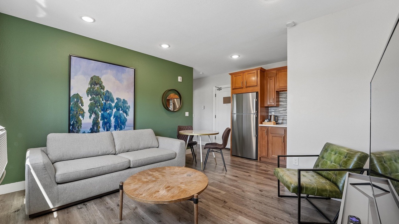 Photo of Livingroom in Highland