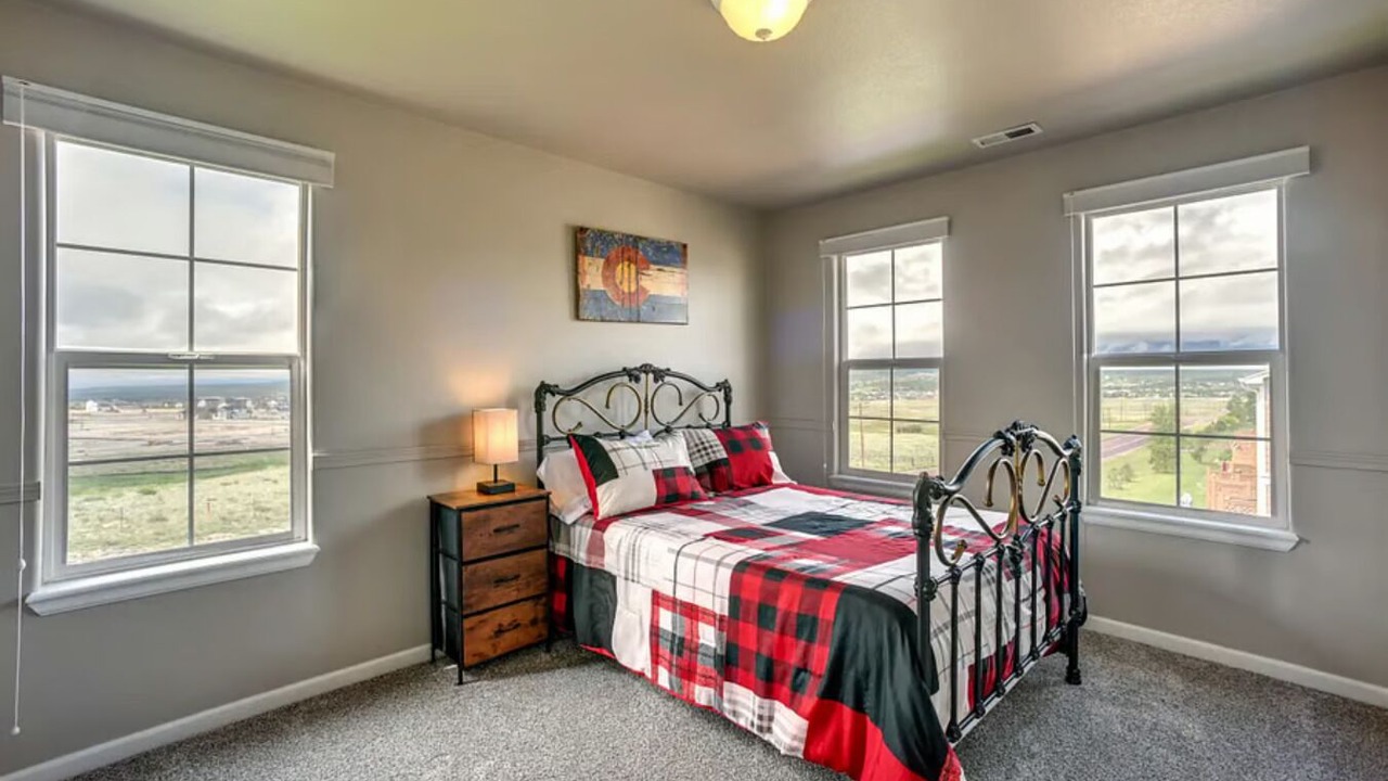 Photo of Bedroom in Monument