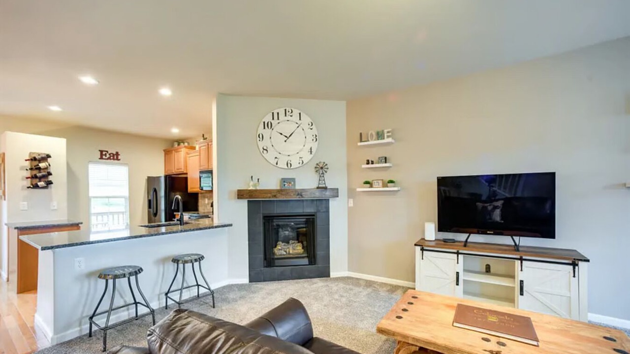 Photo of Livingroom in Monument
