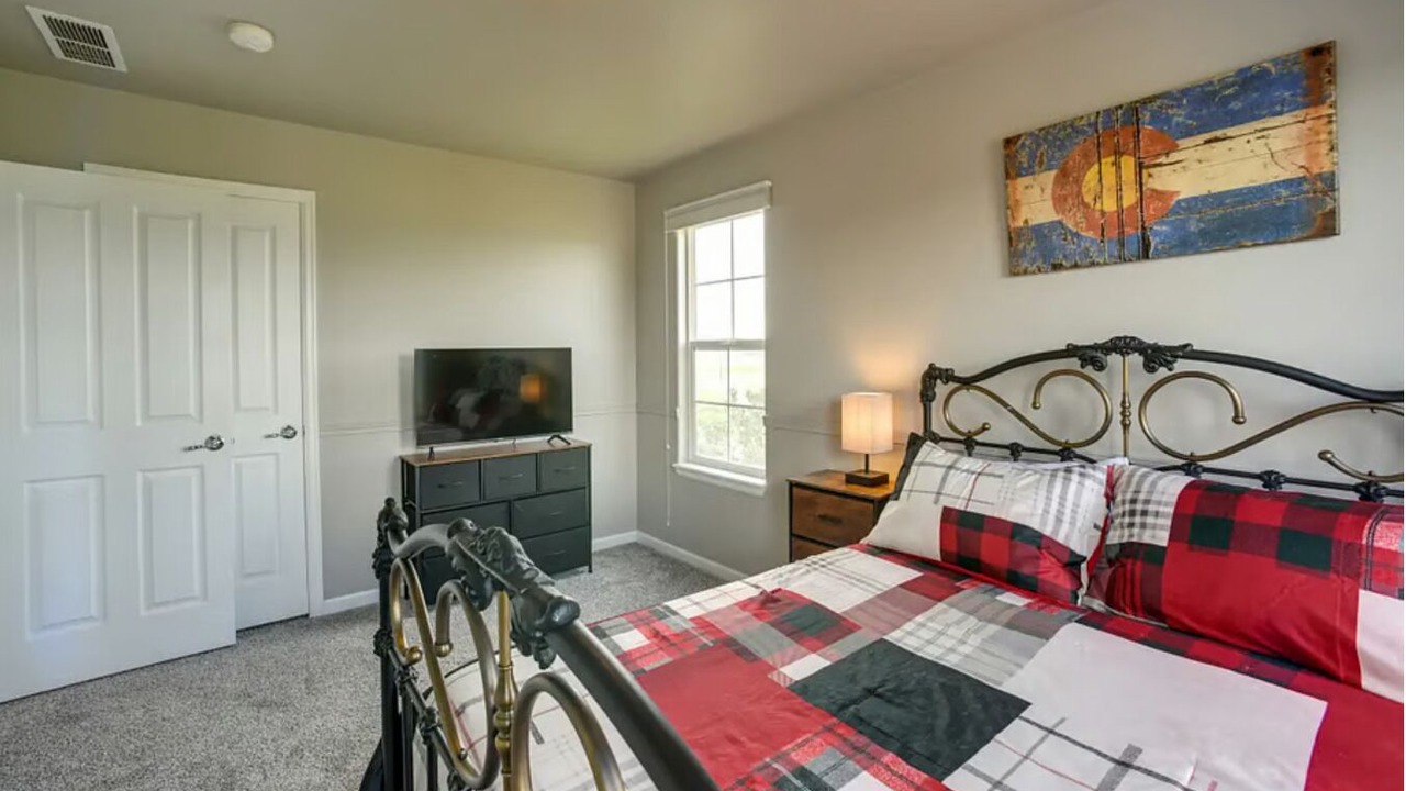 Photo of Bedroom in Monument
