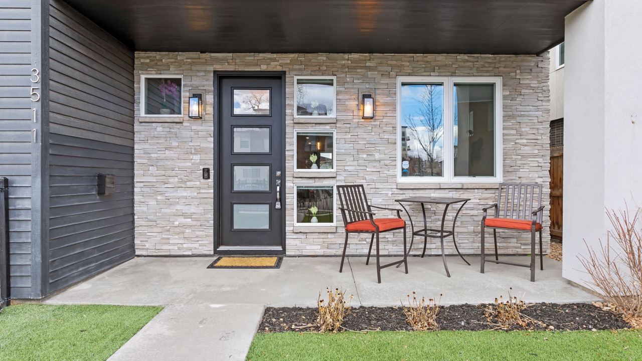 Photo of Outdoor in Englewood