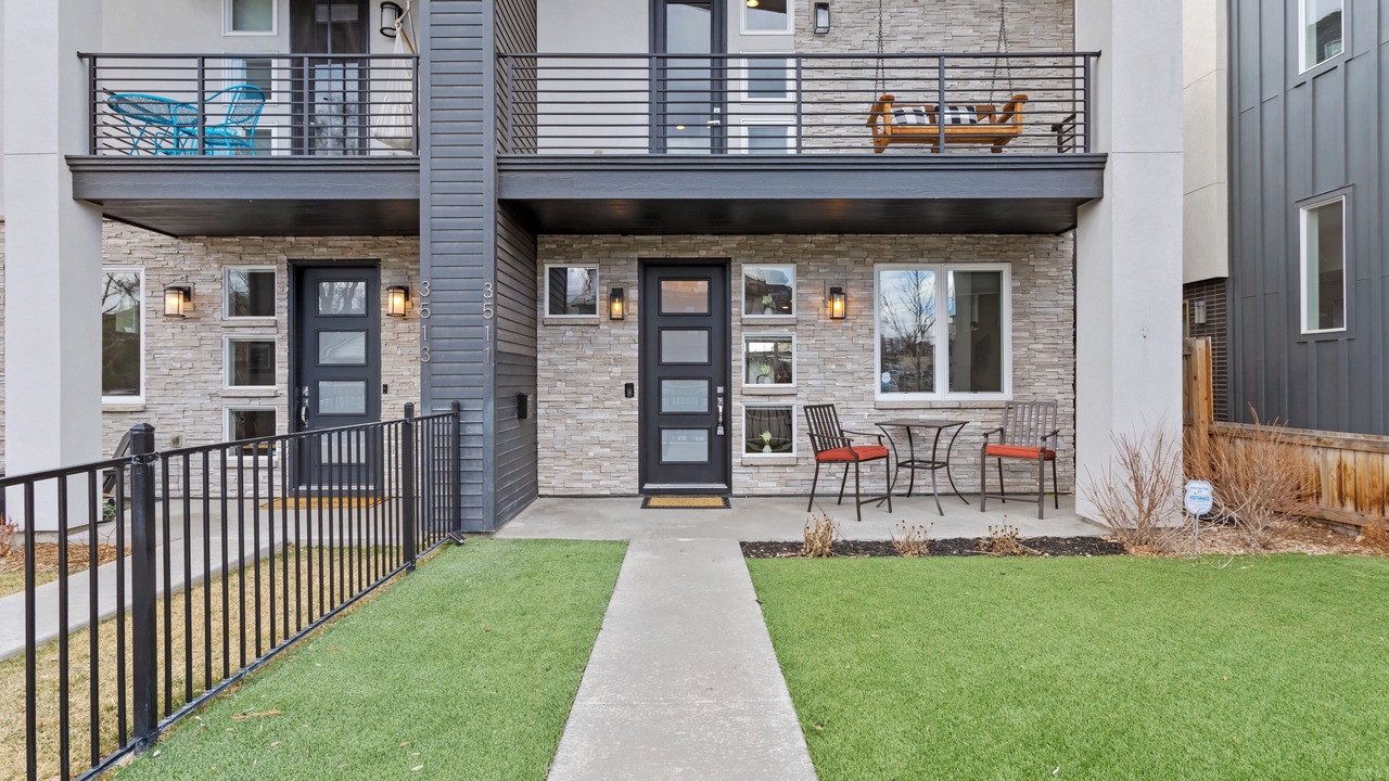 Photo of Patio Balcony in Englewood