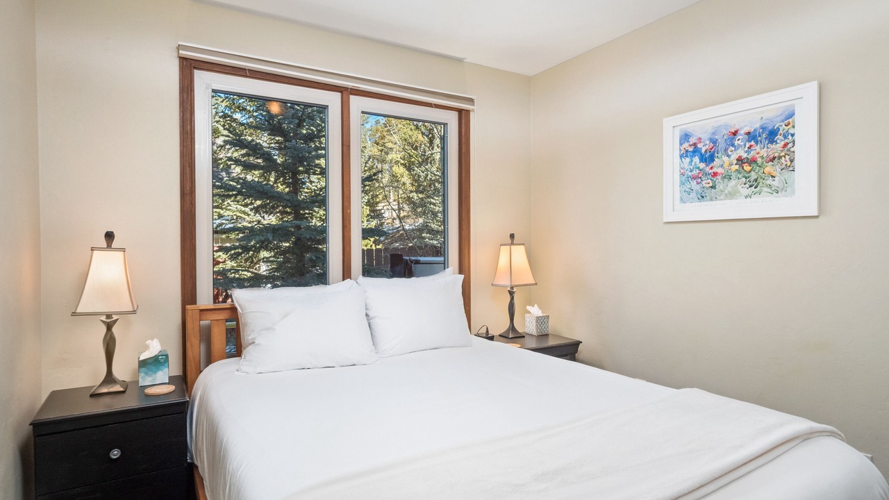 Photo of Bedroom in Historic District