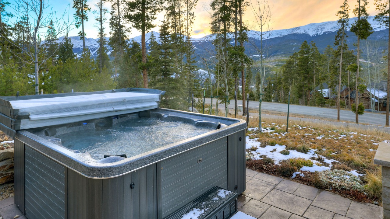 Photo of Outdoor in The Highlands