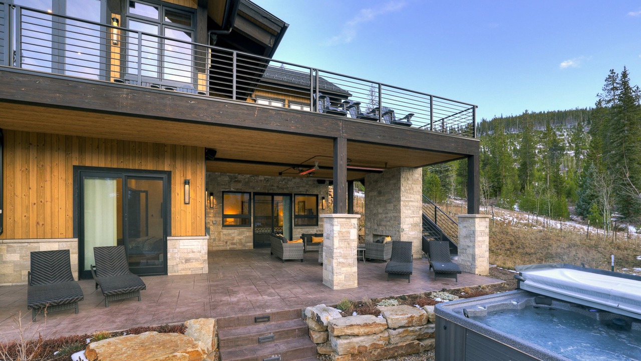 Photo of Patio Balcony in The Highlands