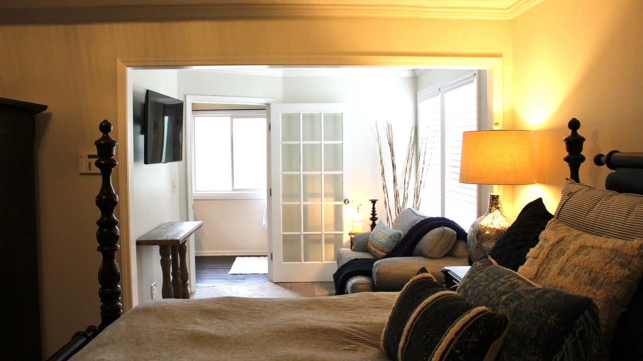 Photo of Bedroom in Overland Park