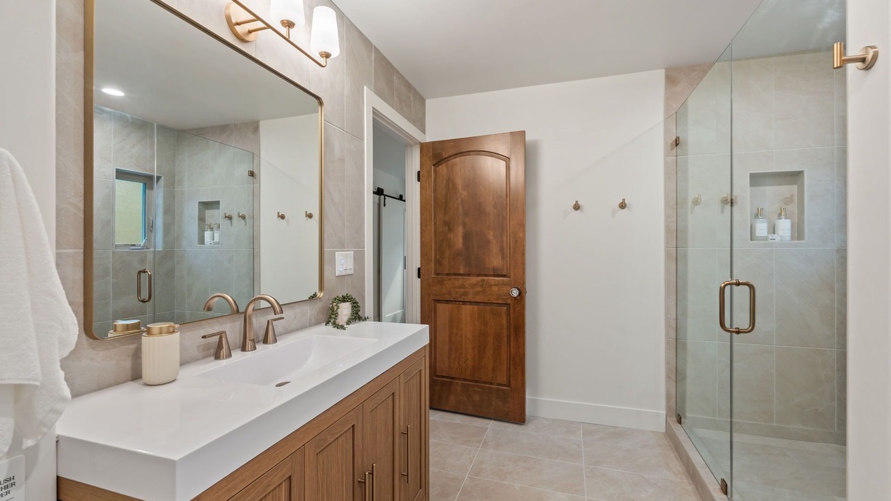 Photo of Bathroom in Monument