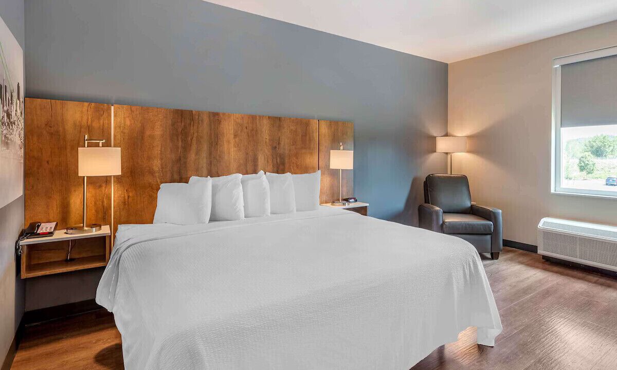 Photo of Bedroom in Southeast Colorado Springs