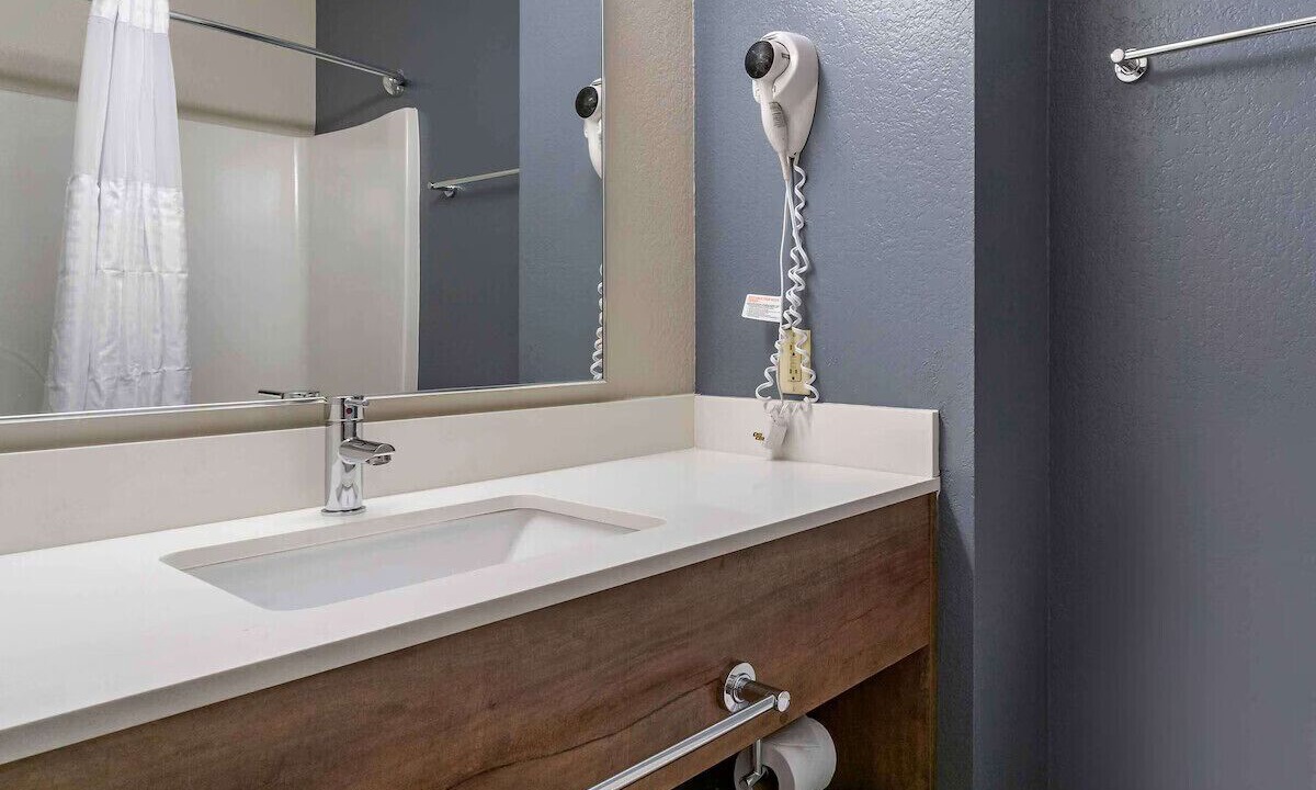 Photo of Bathroom in Southeast Colorado Springs