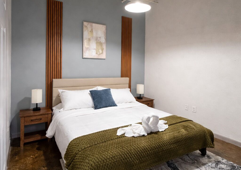Photo of Bedroom in River Market
