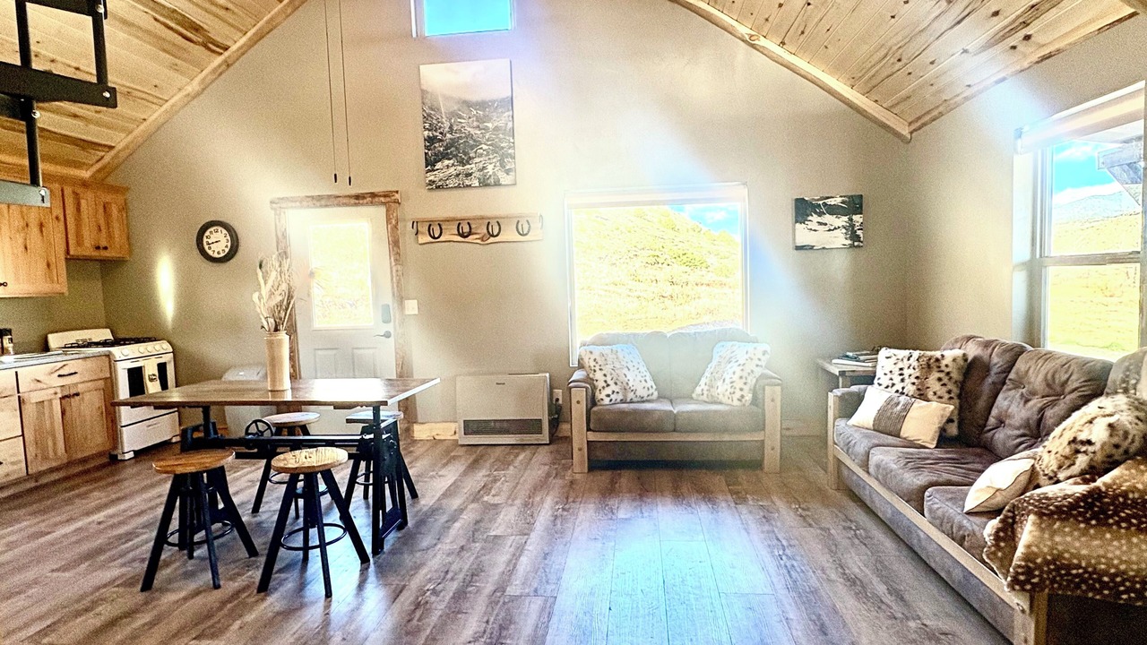 Photo of Livingroom in Capulin