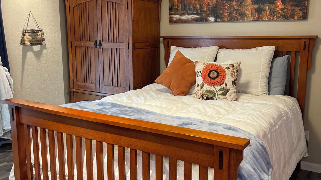 Photo of Bedroom in Highland Lakes