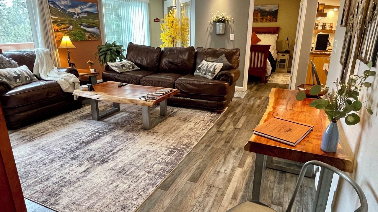 Photo of Livingroom in Highland Lakes