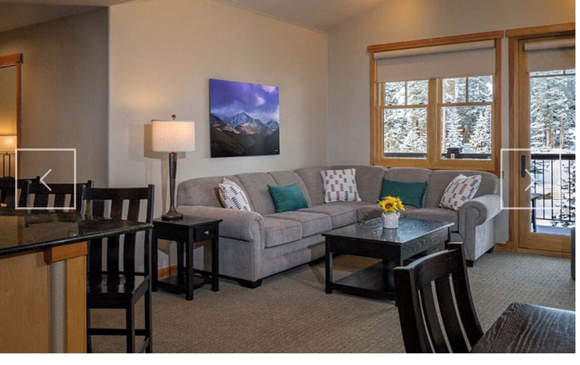 Photo of Livingroom in Four O'Clock