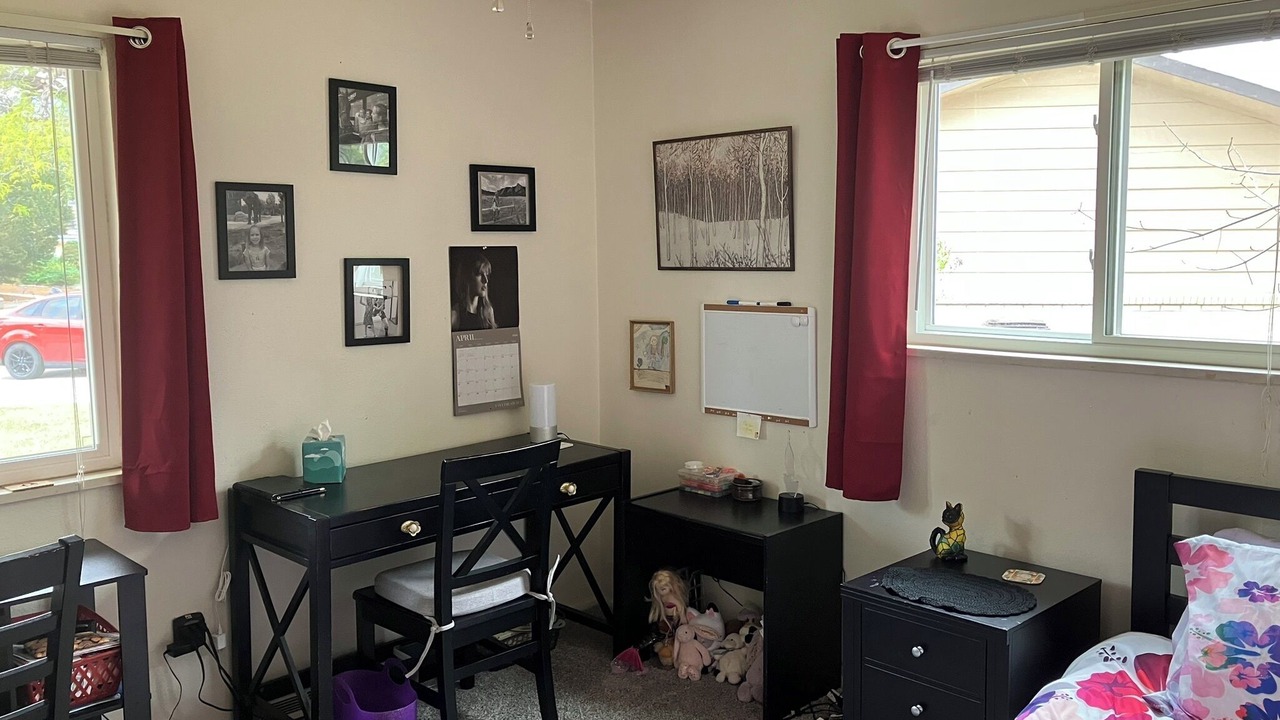 Photo of Bedroom in Keewayden