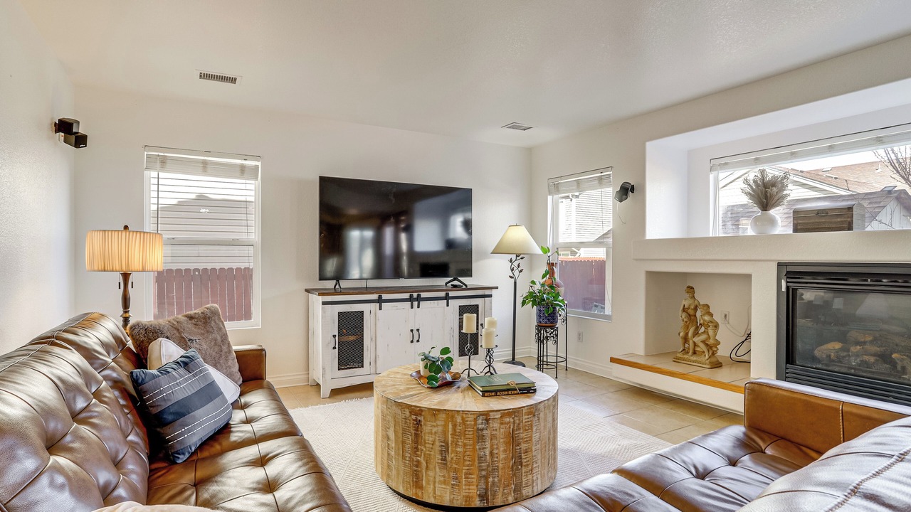 Photo of Livingroom in Commerce City