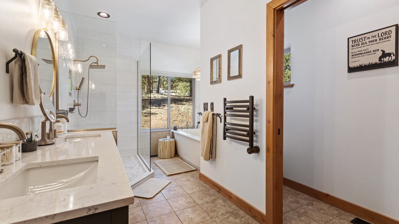 Photo of Bathroom in Lake George