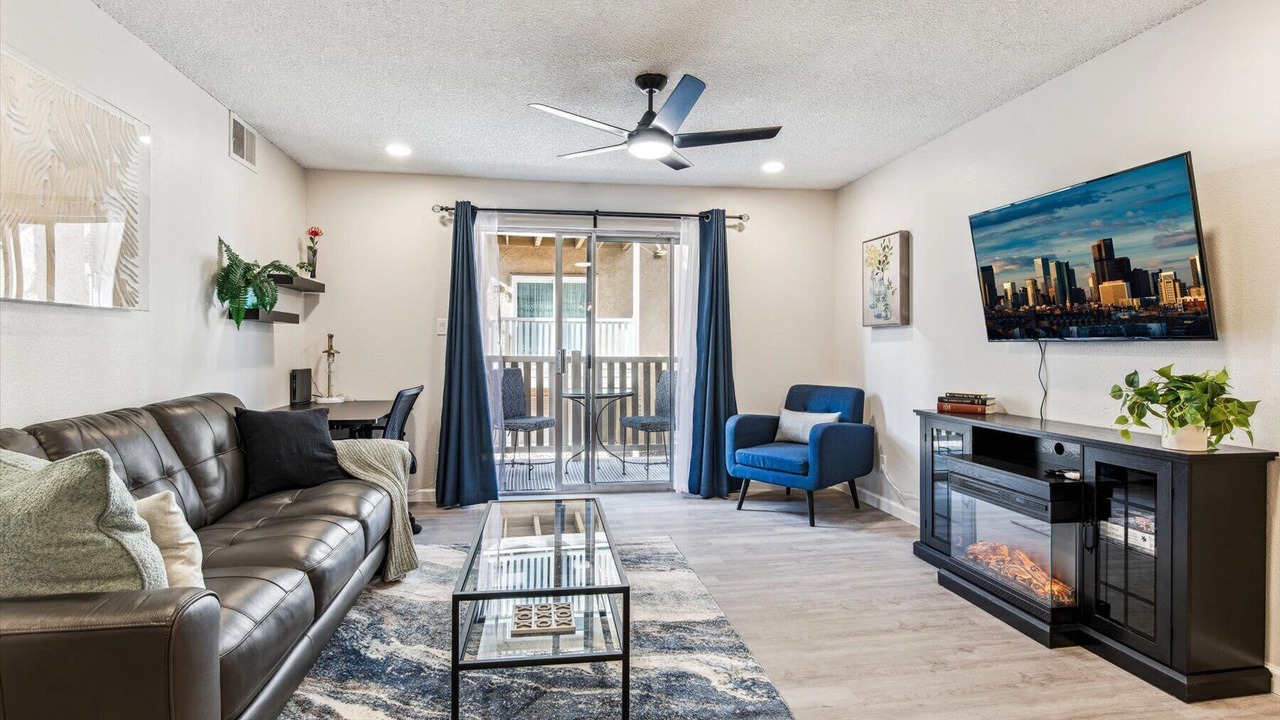 Photo of Livingroom in Hampden South