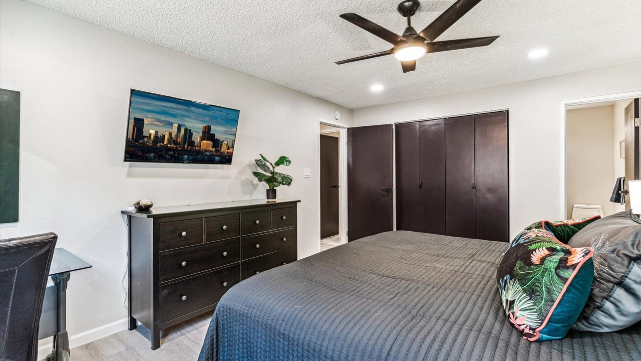 Photo of Bedroom in Hampden South