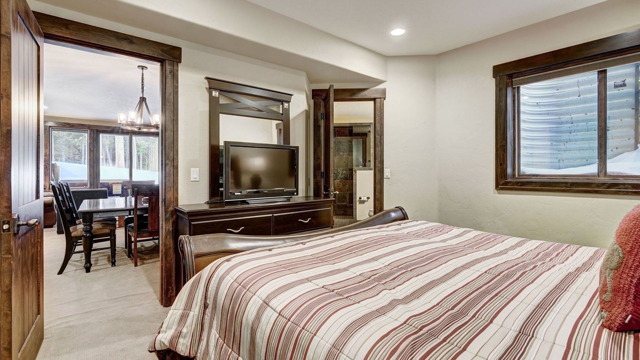 Photo of Bedroom in Blue River