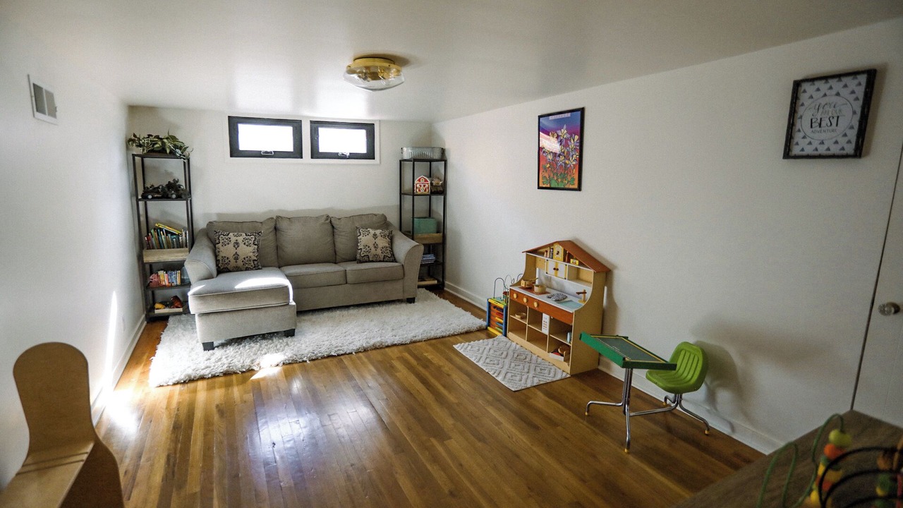 Photo of Livingroom in Central Colorado Springs