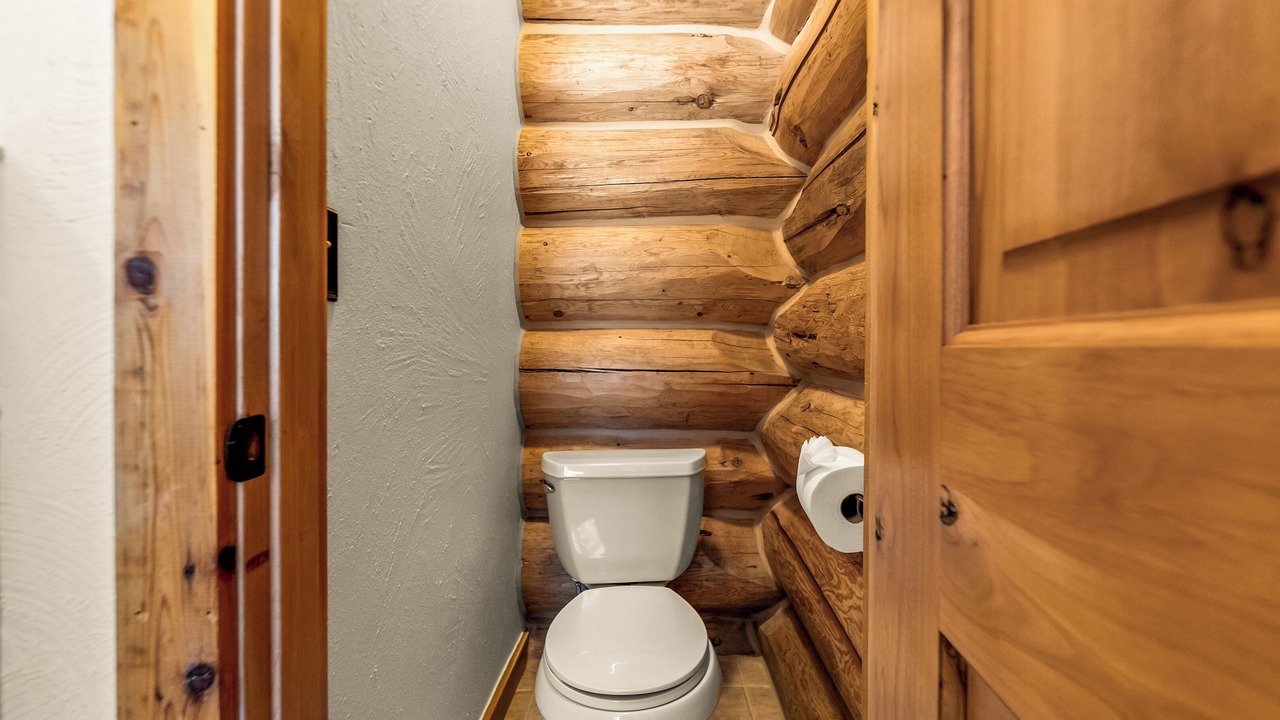 Photo of Bathroom in Valley of the Sun