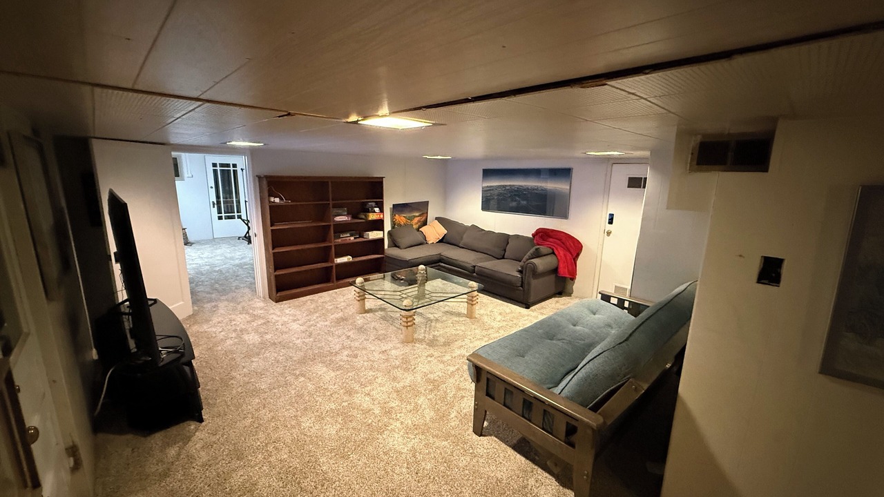Photo of Livingroom in Broadmoor