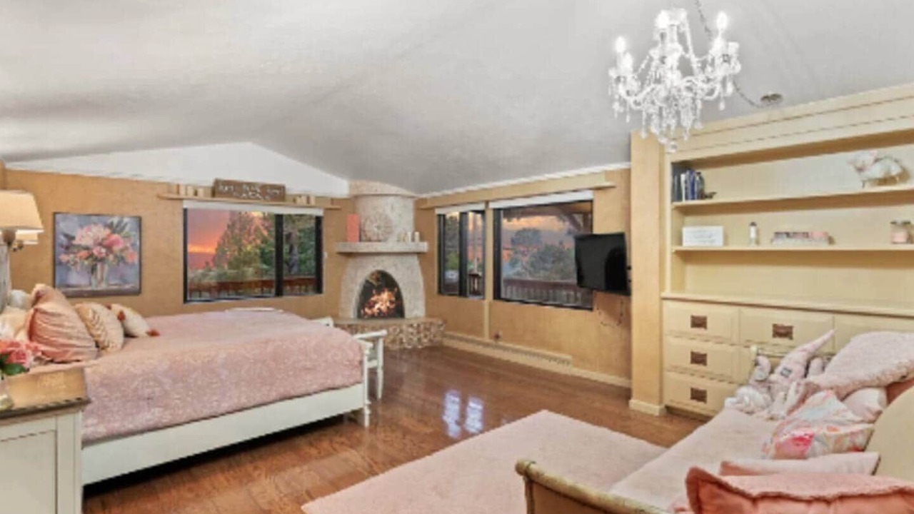Photo of Bedroom in Golden