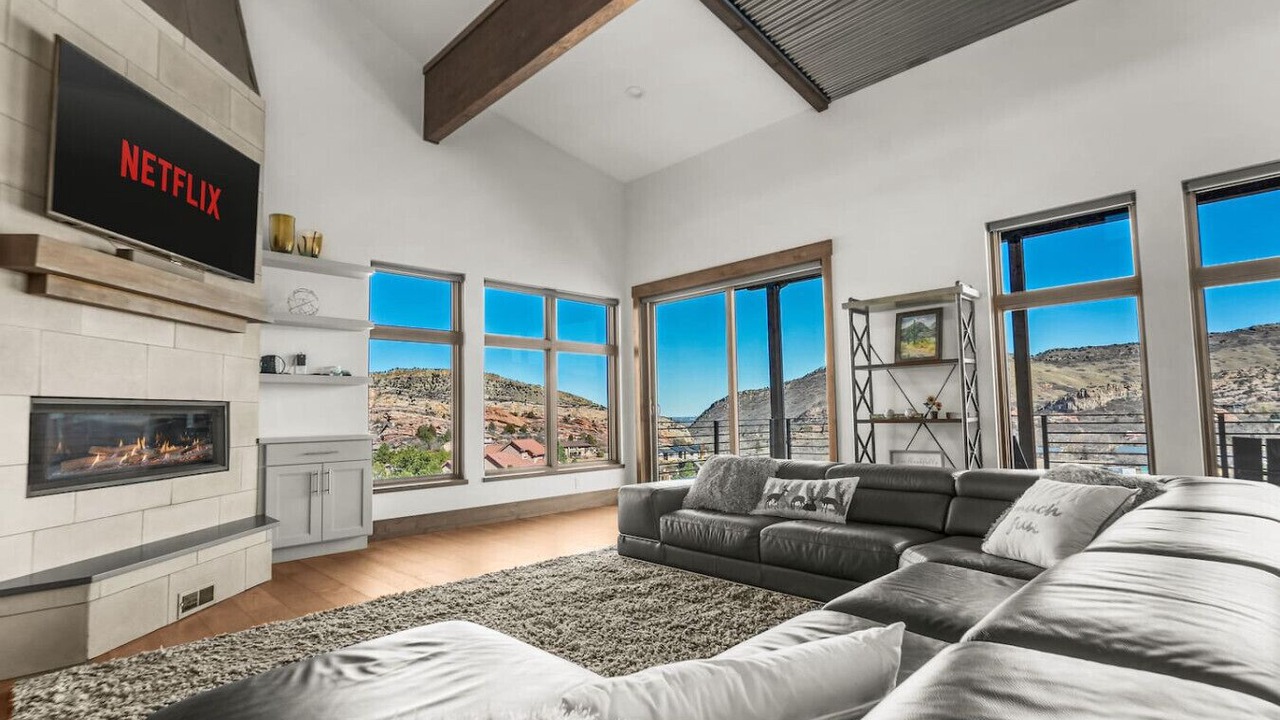 Photo of Livingroom in Littleton