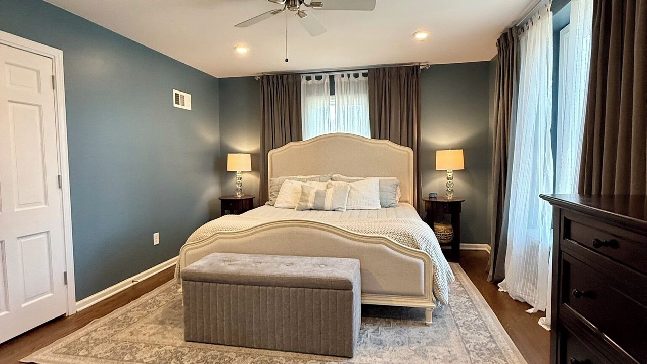 Photo of Bedroom in Prairie Village