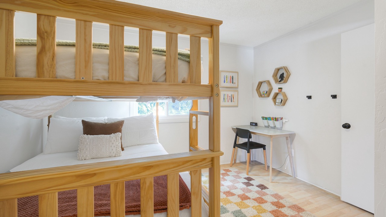 Photo of Bedroom in Blue River