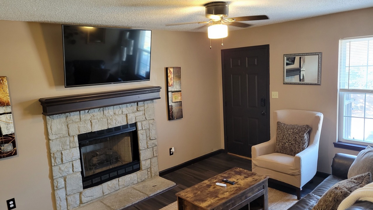 Photo of Livingroom in Kansas City
