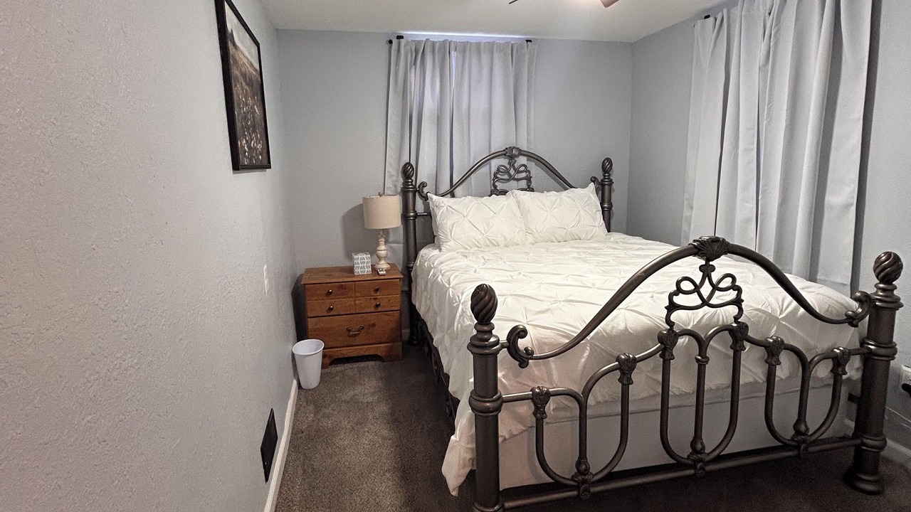Photo of Bedroom in Pueblo