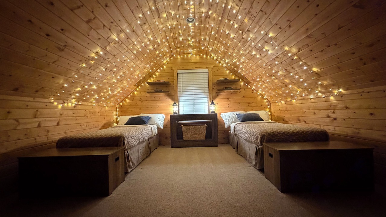 Photo of Bedroom in Indian Mountain