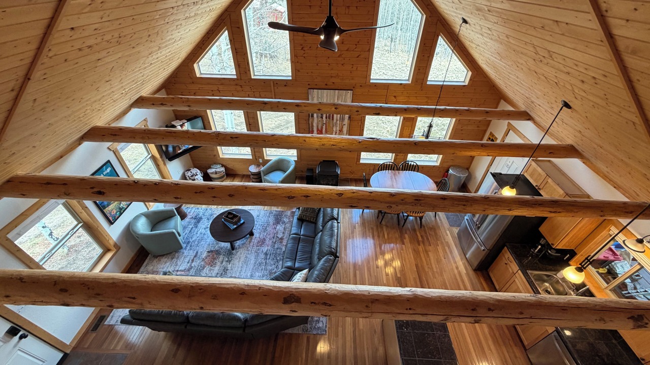 Photo of Livingroom in Indian Mountain