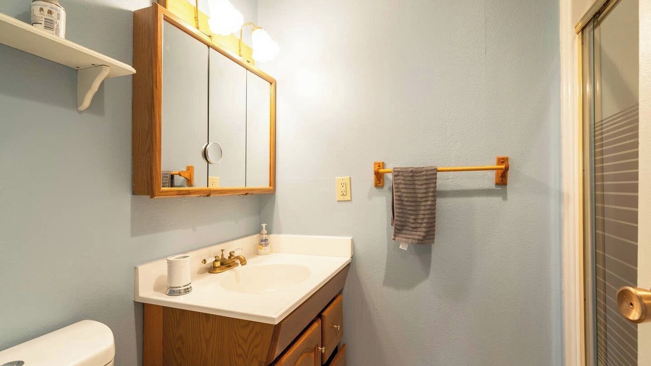 Photo of Bathroom in Glenwood Grove - North Iris